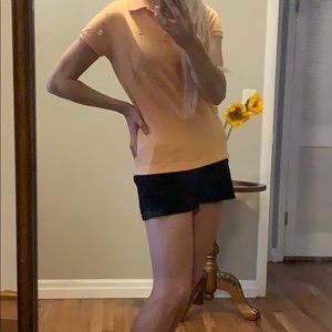 Vineyard vines gold shirt